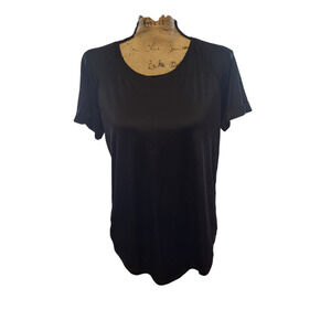 Lululemon black short sleeve split back tee, size 6